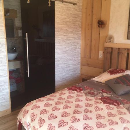 Bed and Breakfast la gravinette Cruet Esterno foto